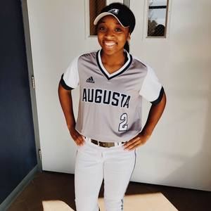 Meet your Posher, Regan